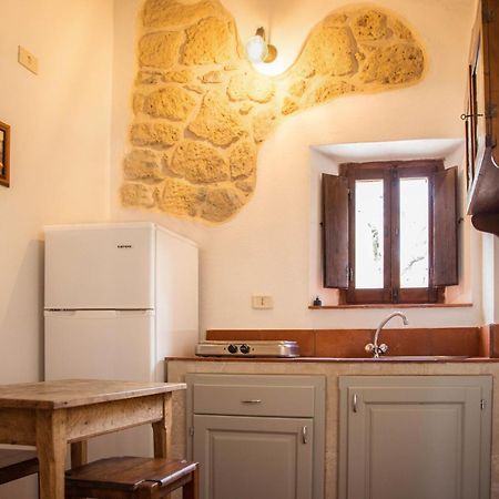 Bio Agriturismo Poggio Aione 사투르니아 외부 사진