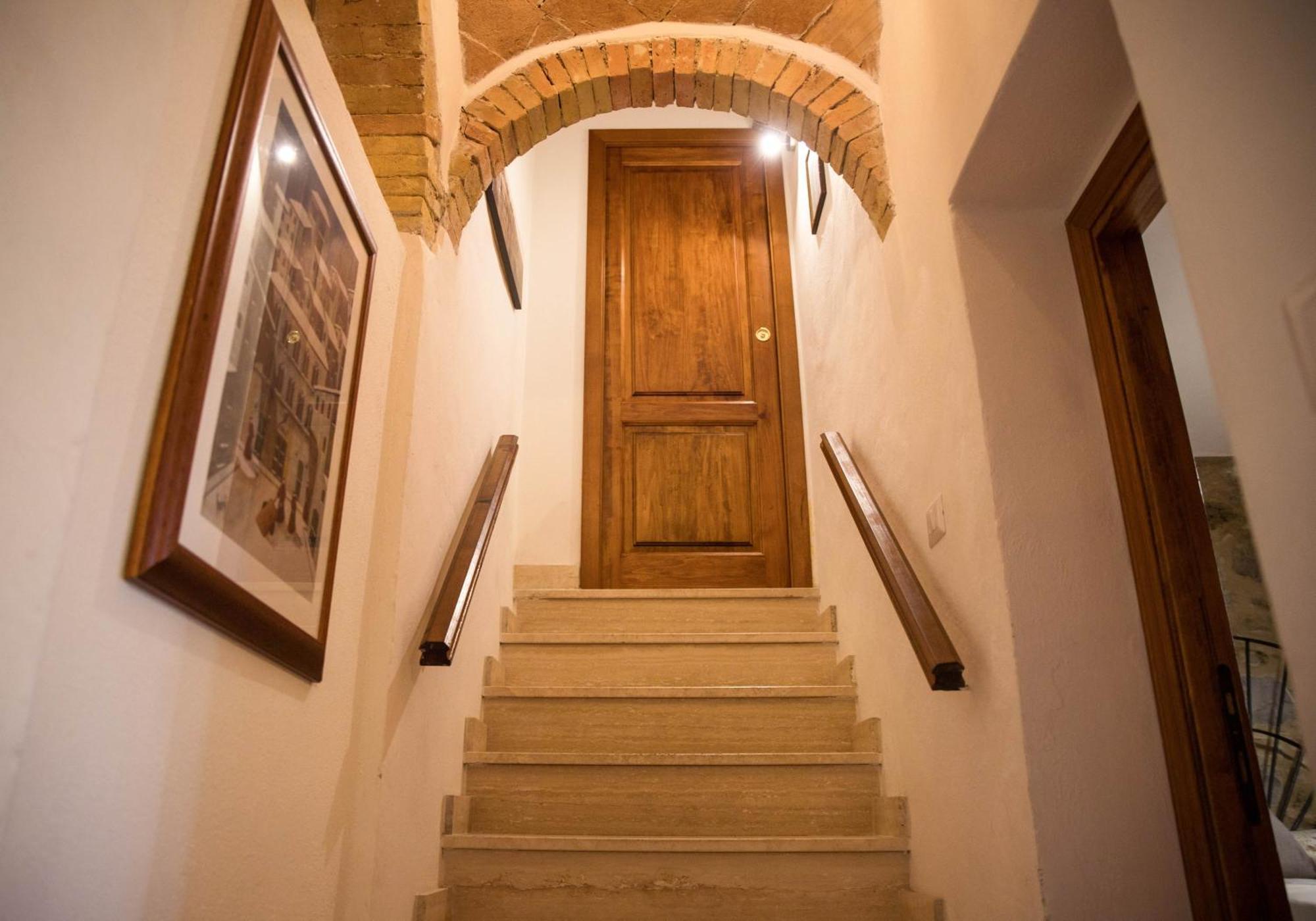 Bio Agriturismo Poggio Aione 사투르니아 외부 사진