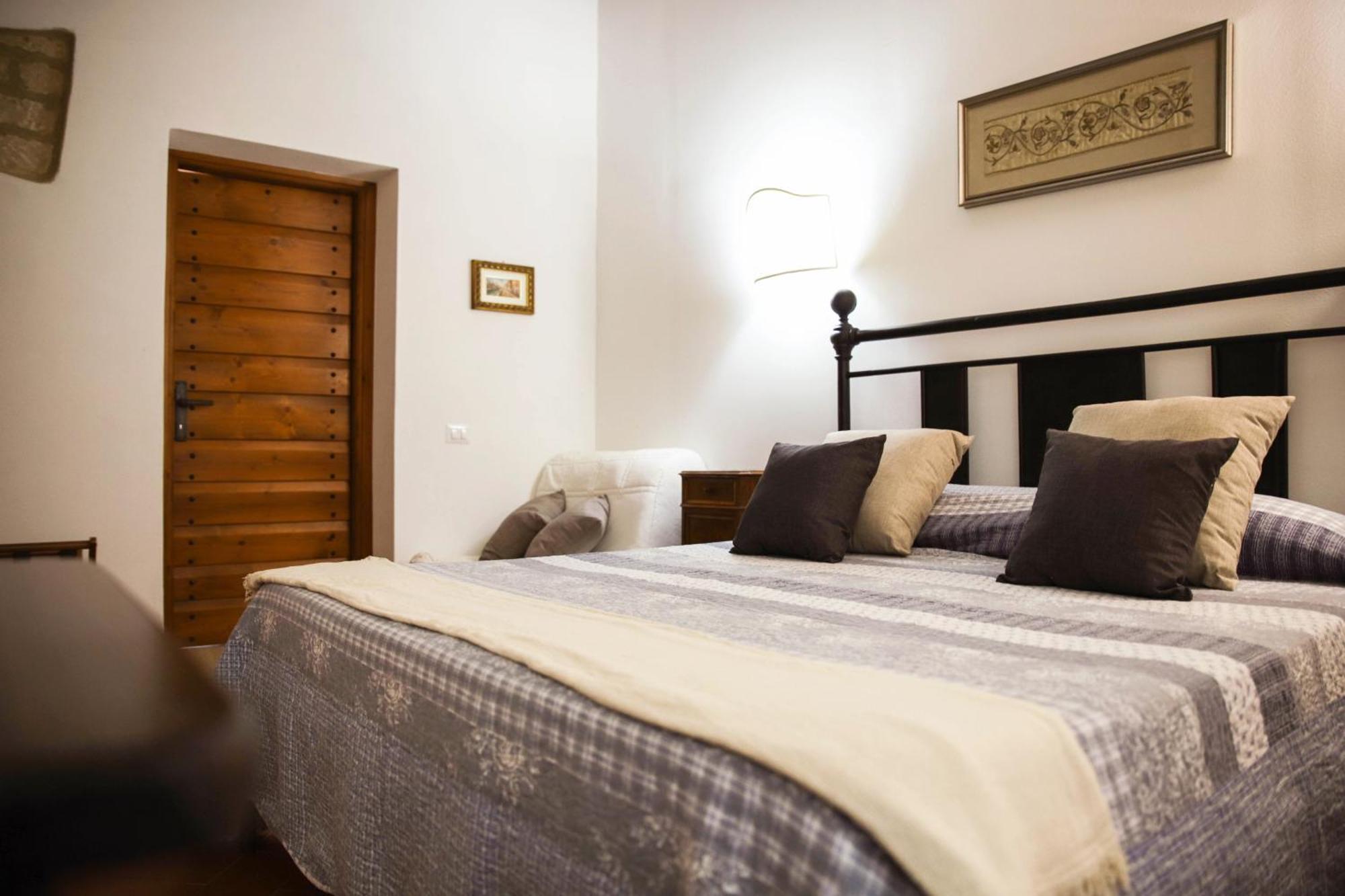 Bio Agriturismo Poggio Aione 사투르니아 외부 사진