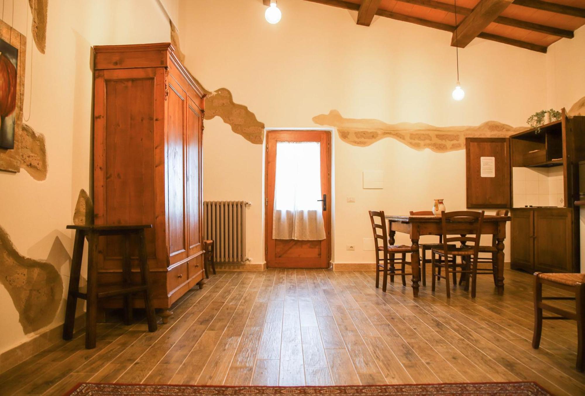Bio Agriturismo Poggio Aione 사투르니아 외부 사진