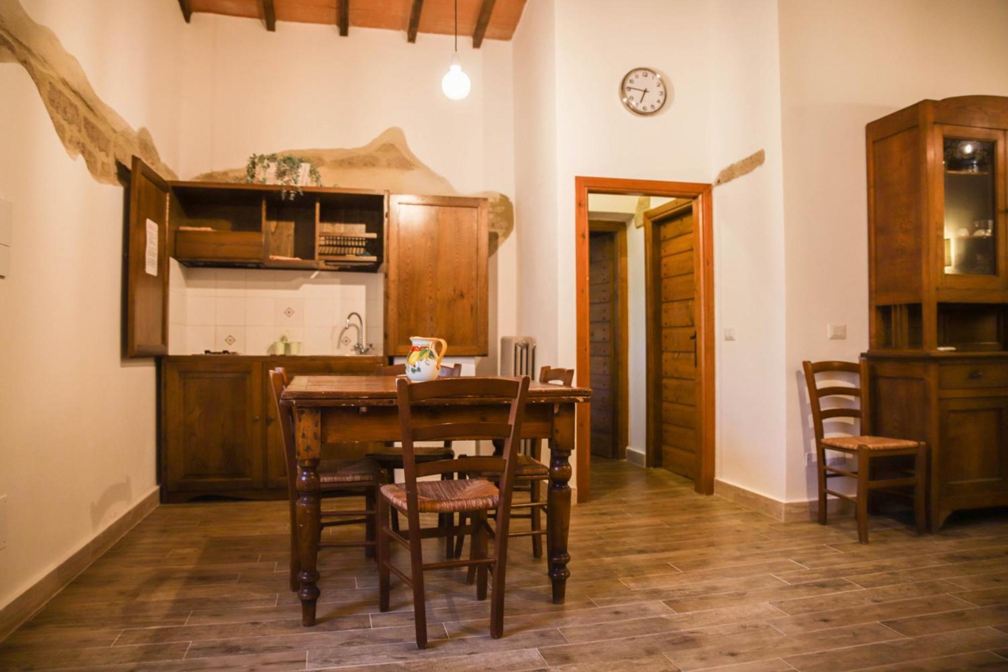 Bio Agriturismo Poggio Aione 사투르니아 외부 사진