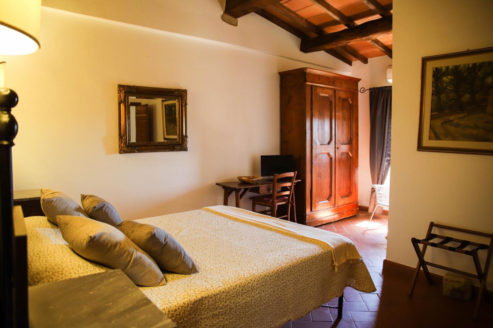 Bio Agriturismo Poggio Aione 사투르니아 외부 사진