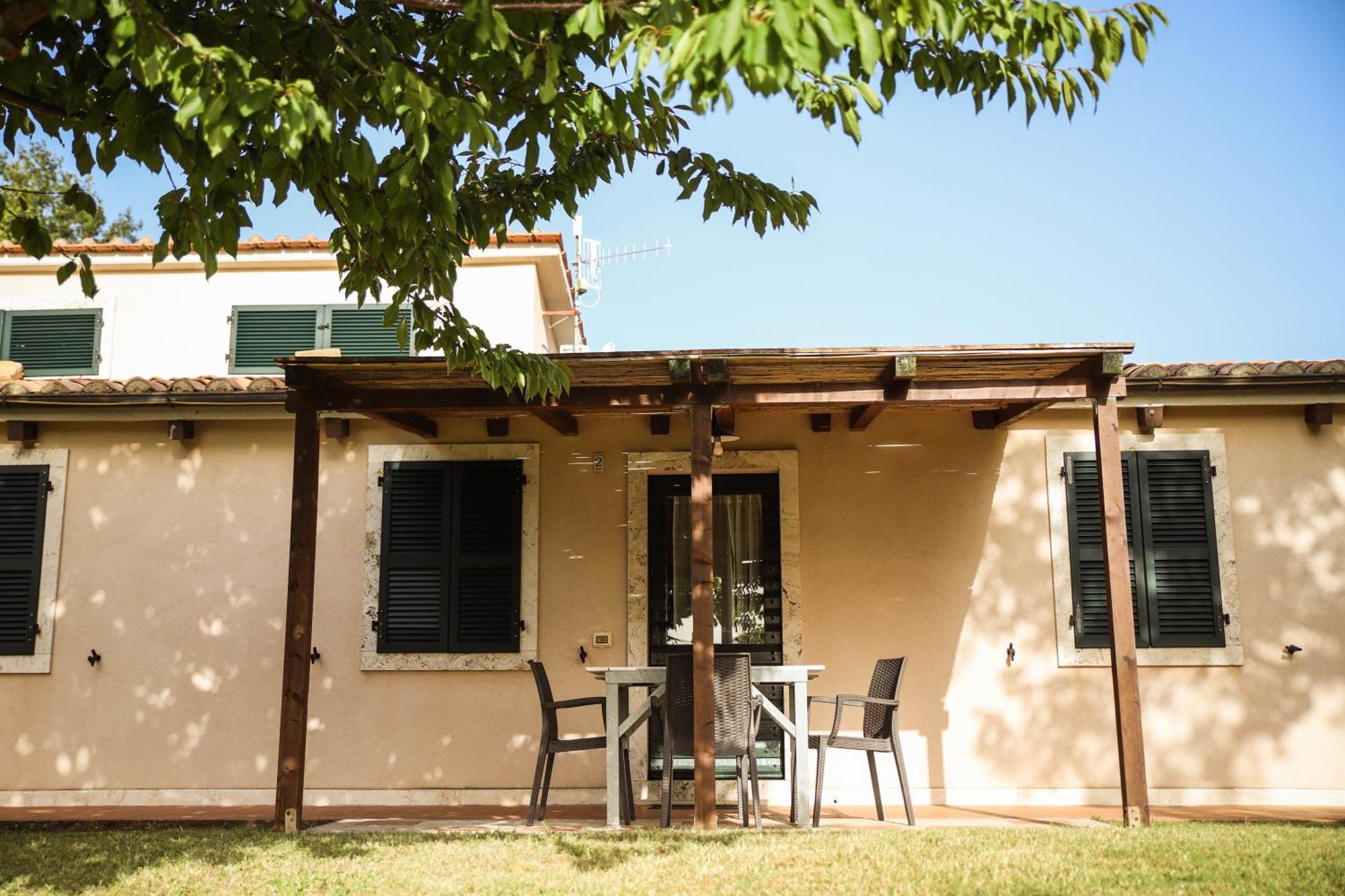 Bio Agriturismo Poggio Aione 사투르니아 외부 사진